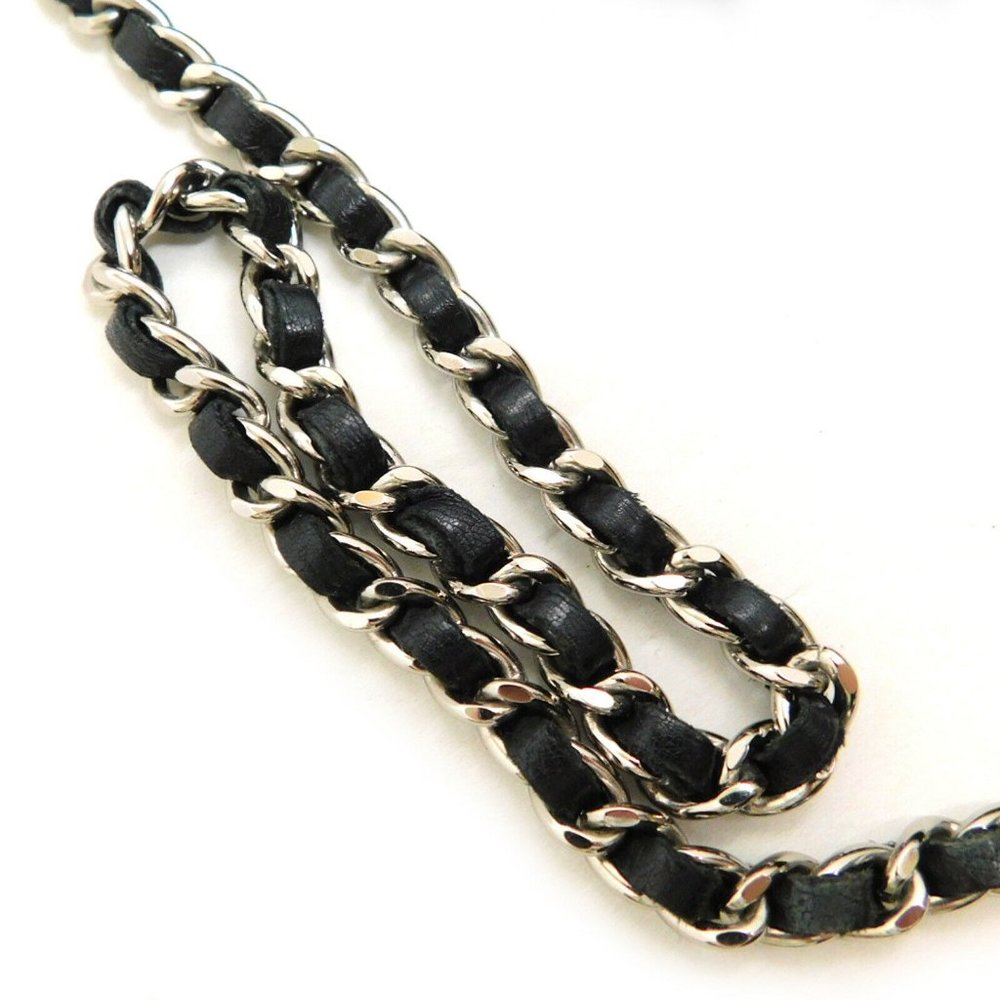 Chanel Lamb Leather Chained Bag! Wow! - Picture 8 of 10